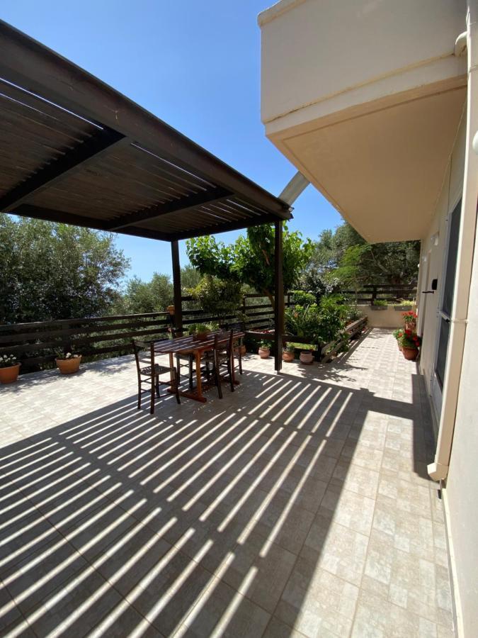 Koundouros Home Amigdhalokefali Exterior photo